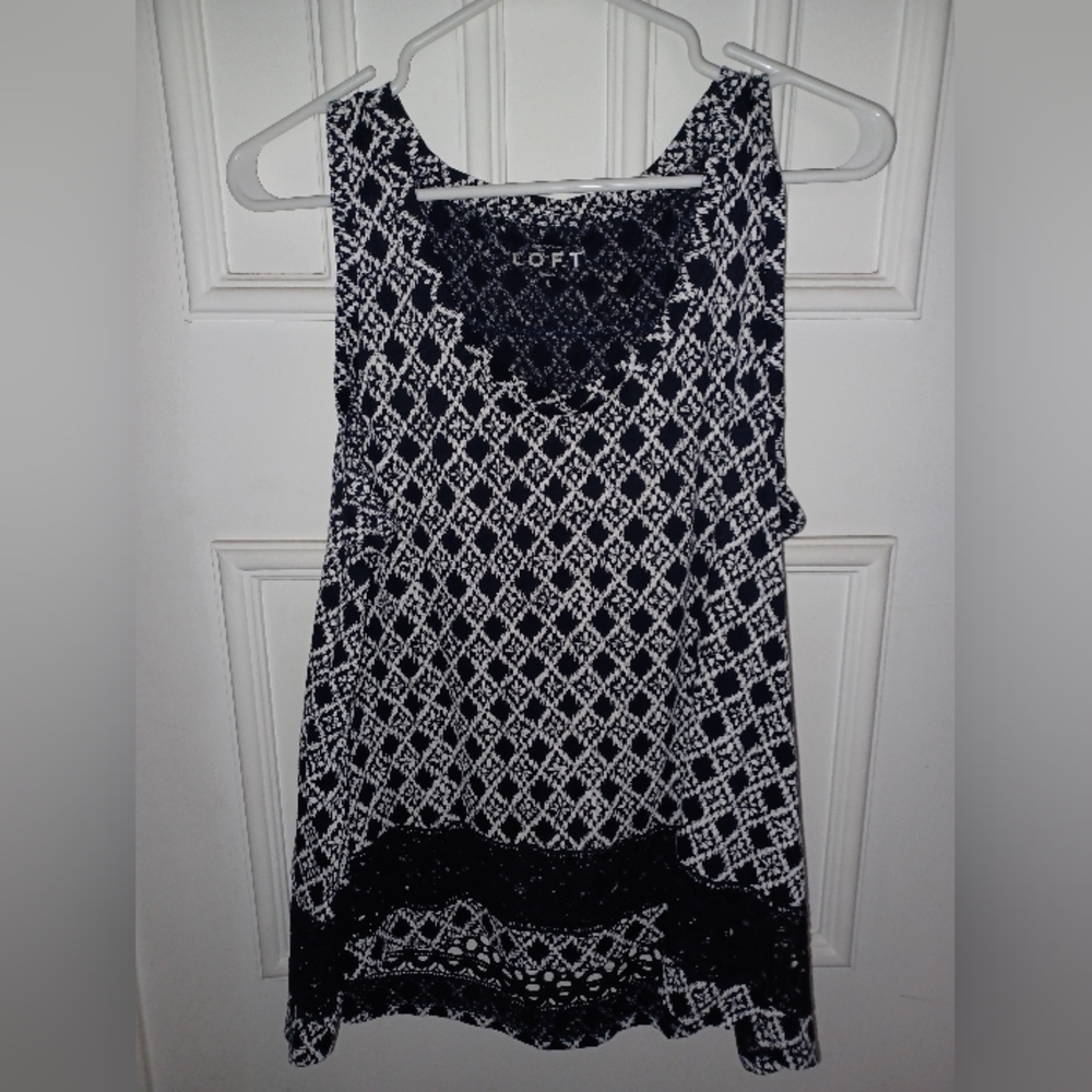 Ann Taylor Loft Womens Tank Top Size Large Blue Argyle Crochet Accent Sleeveless